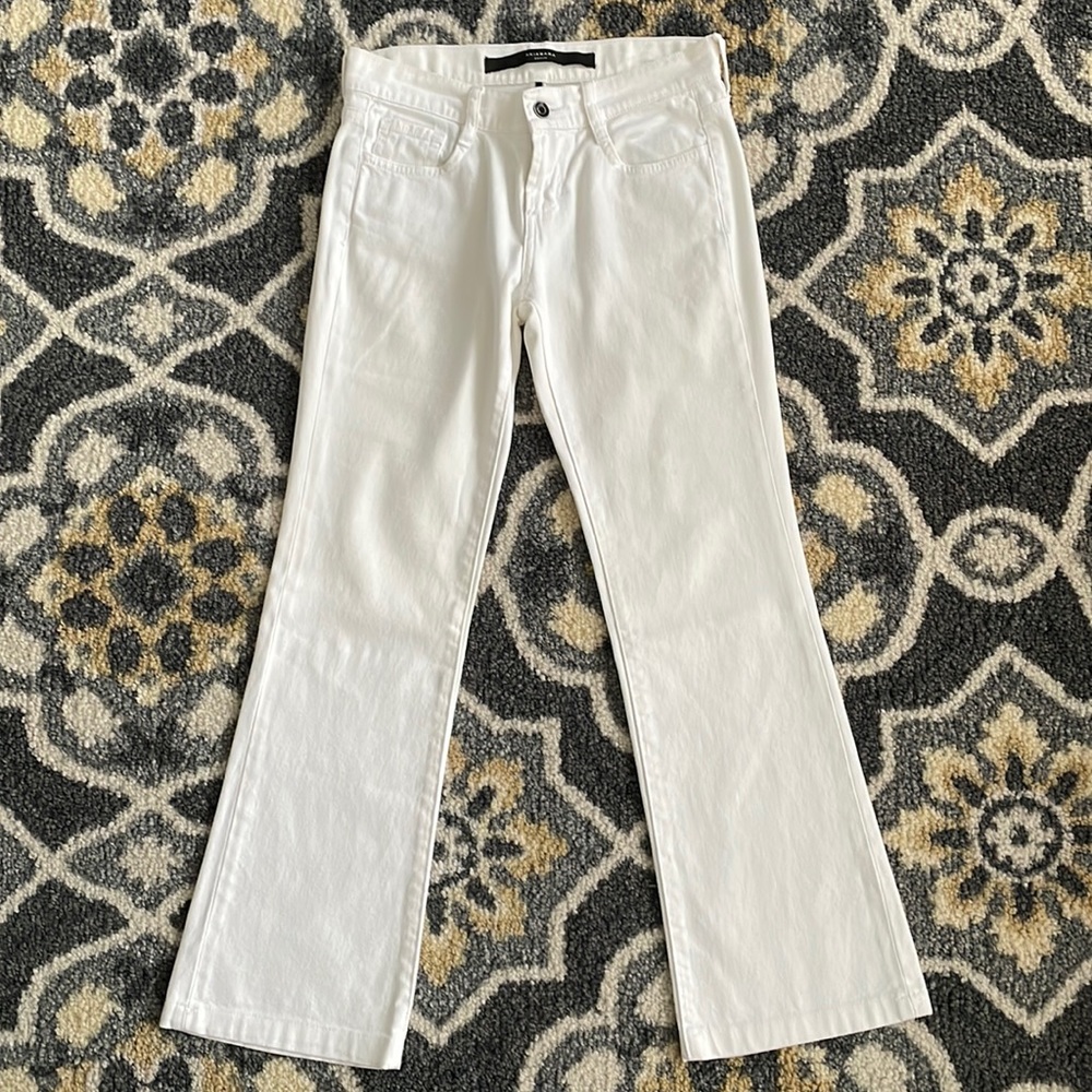 Jean white, wide leg, low cut. Size 25-32